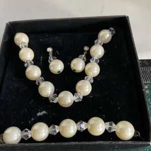 Pearl ( simulated) & crystal necklace, bracelet & earring set & gold color clasp